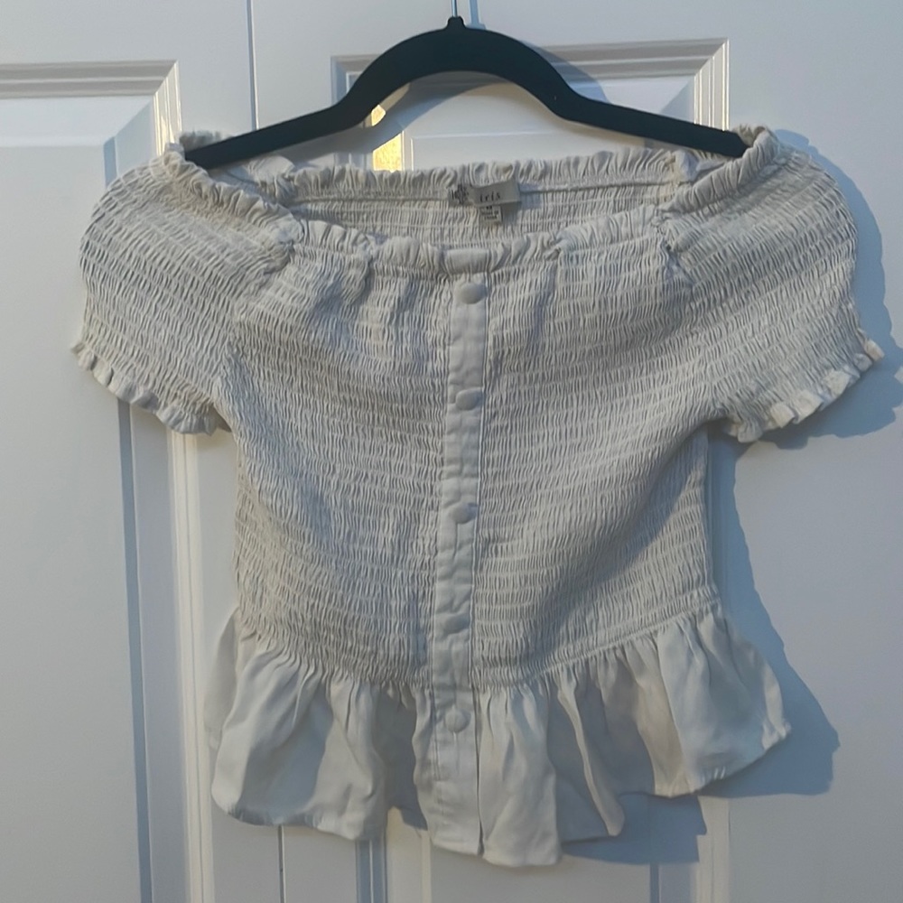Medium, cream colored, tight, cropped shirt!